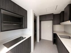 Sembawang Hills Estate (D20), Terrace #572172991